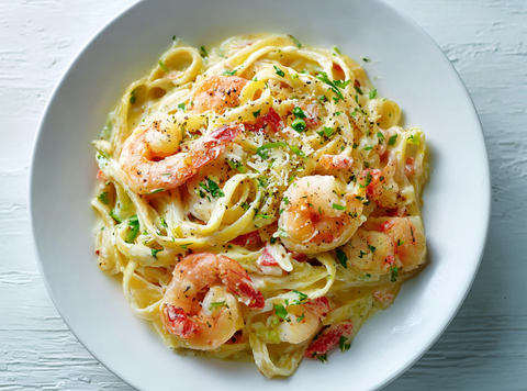 Cajun Alfredo Pasta mit Garnelen