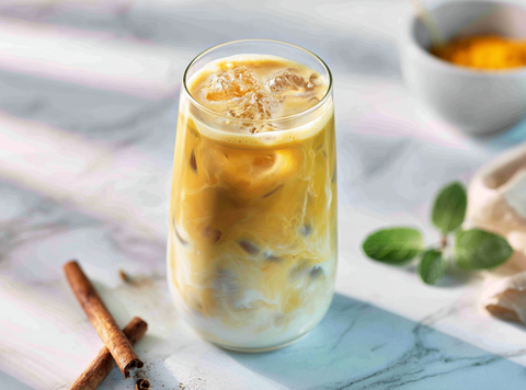 Golden Milk Latte – Warm én Iced