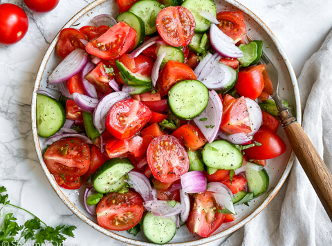 Komkommer & Tomaten salade