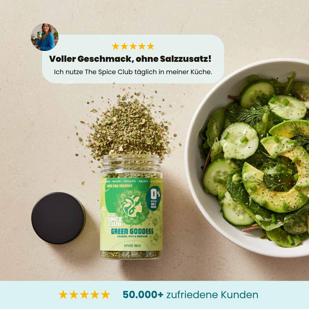 Green Goddess Gemüse Mix – Fünf-Sterne-Bewertung neben einer Green-Goddess-Dose und einer Schüssel mit Gurken-Avocado-Salat